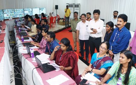 വോട്ടെടുപ്പ് ദിനത്തില് സജീവമായി കമാന്ഡ് കണ്ട്രോള് റൂം