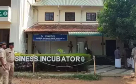 കാര്‍ഷിക സര്‍വകലാശാല കാമ്പസിനകത്തെ ബാങ്കിലെ രണ്ട് ​സെക്യൂരിറ്റി ജീവനക്കാർ മരിച്ച നിലയിൽ