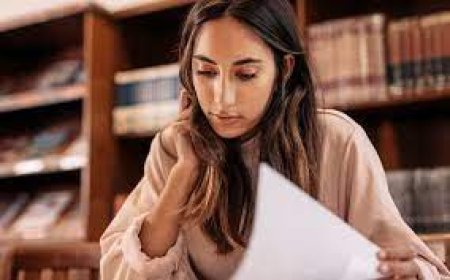 പുതുക്കിയ പരീക്ഷാ സിലബസ് പ്രസിദ്ധീകരിച്ചു