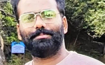 കാട്ടാനയുടെ ആക്രമണത്തിൽ മാതൃഭൂമി ന്യൂസ് ക്യാമറാമാൻ എ.വി മുകേഷിന്  ദാരുണാന്ത്യം