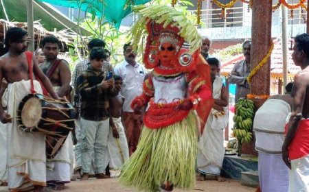 ശ്രീ പേത്താളൻകാവ് കരിഞ്ചാമുണ്ഡിയമ്മ  കളിയാട്ട മഹോത്സവത്തിന് സമാപനം