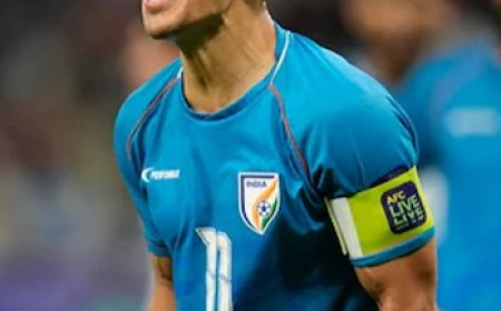 ഇന്ത്യന് നായകനും ഇതിഹാസ സ്ട്രൈക്കറുമായ സുനില് ഛേത്രി വിരമിക്കുന്നു.