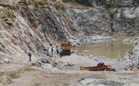 ക്വാറികളുടെ പ്രവര്ത്തനം നിരോധിച്ചു.