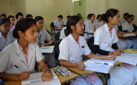 നഴ്സിങ് കോളേജുകളുടെ അംഗീകാരം തുടരും