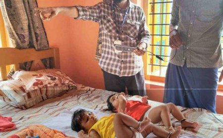 ഒന്നിച്ചു പിറന്നവര്‍ക്ക് ഒരുമിച്ച് ആധാർ കാർഡ്