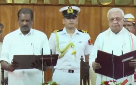 രണ്ടാം പിണറായി സർക്കാരിൽ മന്ത്രിയായി ഒ  ആർ  കേളു  സത്യപ്രതിജ്ഞ  ചെയ്തു