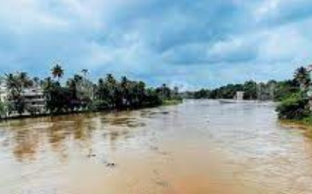 മൂവാറ്റുപുഴയാറിൽ ജലനിരപ്പ് ഉയർന്നു; വെള്ളപ്പൊക്ക ഭീഷണി