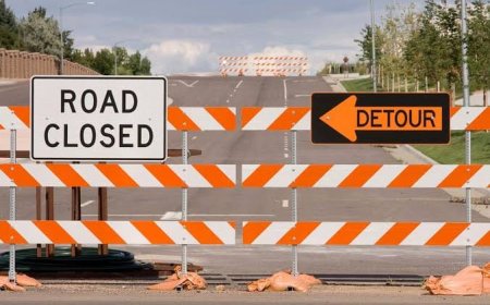 എല്ലക്കല്‍ - രാജാക്കാട് റോഡില്‍ ഹില്‍ ഹൈവേ - റോഡ്  ഗതാഗതം നിരോധിച്ചു