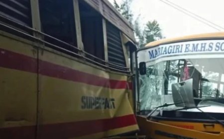 ഇ​ടു​ക്കി​യി​ല്‍ കെ​എ​സ്ആ​ര്‍​ടി​സി​യും സ്‌​കൂ​ള്‍ ബ​സും കൂ​ട്ടി​യി​ടി​ച്ചു; 13 പേ​ര്‍​ക്ക് പ​രി​ക്ക്