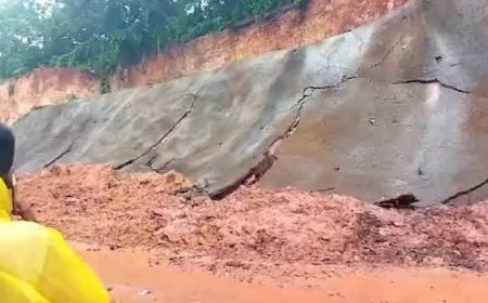 മുക്കാളി ദേശീയപാതയിൽ സംരക്ഷണ ഭിത്തി ഇടിഞ്ഞു; ഗതാഗതം സ്തംഭിച്ചു