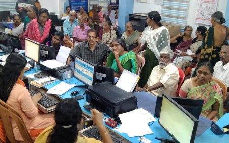 സാങ്കേതികതകരാർ: മസ്റ്ററിങ്ങിൽ വലഞ്ഞു പെൻഷൻകാർ സ്വാന്തനമൊരുക്കി അക്ഷയ സംരംഭകർ