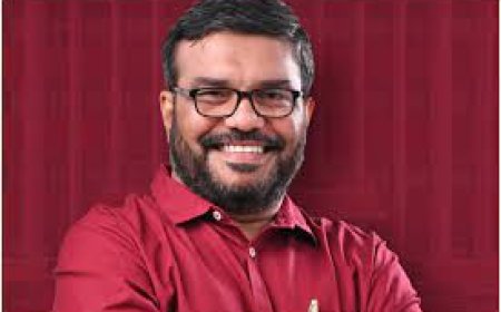 റീൽസ് ചിത്രീകരിച്ചത് അവധിദിനത്തിൽ ; ജീവനക്കാർക്കെതിരെ ശിക്ഷാ നടപടിയില്ല,  അഭിനന്ദിച്ച് മന്ത്രി