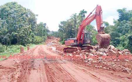 കാ​ഞ്ഞി​ര​പ്പ​ള്ളി ബൈ​പാ​സ് : കി​ഫ്ബി അ​ധി​കൃ​ത​ര്‍ നി​ര്‍​മാ​ണ പ്ര​വ​ര്‍​ത്ത​ന​ങ്ങ​ള്‍ വി​ല​യി​രു​ത്തി