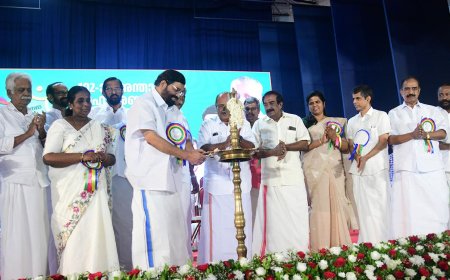 സഹകരണസംഘങ്ങളിൽ ഏകീകൃത സോഫ്റ്റ്‌വേർ അടുത്തമാസം മുതൽ: മന്ത്രി വി.എൻ. വാസവൻ