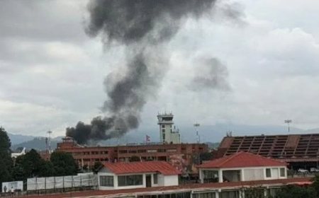 നേ​പ്പാ​ളി​ൽ യാ​ത്രാ വി​മാ​നം ത​ക​ർ​ന്നു : അ​ഞ്ച് മ​ര​ണം