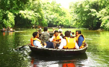 കോ​ന്നി ഇ​ക്കോ ടൂ​റി​സം കേ​ന്ദ്ര​ത്തി​ലും കൊട്ട​വ​ഞ്ചി സ​വാ​രി കേ​ന്ദ്ര​ത്തി​ലും ടി​ക്ക​റ്റ് നി​ര​ക്ക് ഉ​യ​ർ​ത്തി