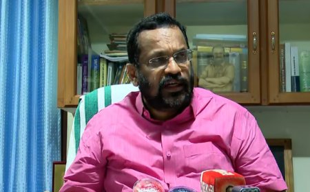 രണ്ട് ഹെലികോപ്റ്ററുകളുടെ സഹായം ഏതാനും മിനിറ്റുകൾക്കകം ലഭ്യമാകുമെന്ന് റവന്യൂ മന്ത്രി കെ രാജൻ