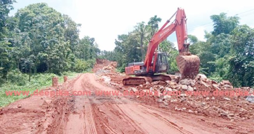 കാ​ഞ്ഞി​ര​പ്പ​ള്ളി ബൈ​പാ​സ് : കി​ഫ്ബി അ​ധി​കൃ​ത​ര്‍ നി​ര്‍​മാ​ണ പ്ര​വ​ര്‍​ത്ത​ന​ങ്ങ​ള്‍ വി​ല​യി​രു​ത്തി