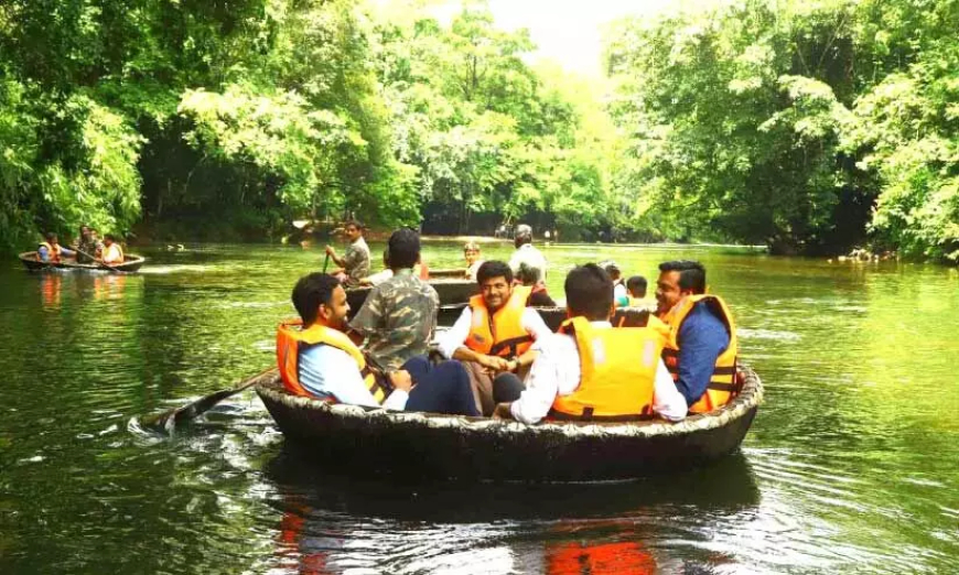 കോ​ന്നി ഇ​ക്കോ ടൂ​റി​സം കേ​ന്ദ്ര​ത്തി​ലും കൊട്ട​വ​ഞ്ചി സ​വാ​രി കേ​ന്ദ്ര​ത്തി​ലും ടി​ക്ക​റ്റ് നി​ര​ക്ക് ഉ​യ​ർ​ത്തി