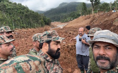 സൈ​നി​ക യൂ​ണി​ഫോം ദു​രു​പ​യോ​ഗം ചെ​യ്തു; മു​ണ്ട​ക്കൈ​യി​ലെ​ത്തി​യ മേ​ജ​ർ ര​വി​ക്കെ​തി​രെ മുൻസൈനികന്റെ  പ​രാ​തി