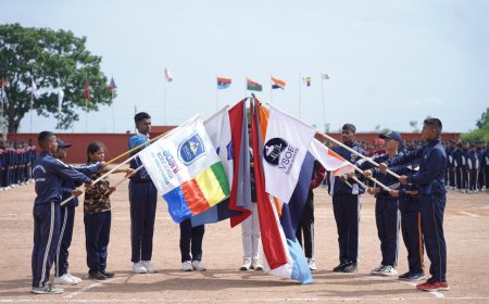 അഖിലേന്ത്യാ സൈനിക സ്‌കൂളുകളുടെ  സ്‌പോർട്‌സ് ആൻഡ് കൾച്ചറൽ മീറ്റിന് കഴക്കൂട്ടം സൈനിക സ്‌കൂളിൽ  തുടക്കമായി