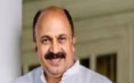 ,രേവതിയുടെ പീഡന ആരോപണം ;താര സംഘടനയായ അമ്മയുടെ ജനറൽ സെക്രട്ടറി സിദ്ദീഖ് രാജിവച്ചു