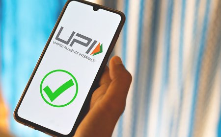 പുതിയ 'യുപിഐ-ഐസിഡി' ഫീച്ചറുമായി റിസര്‍വ് ബാങ്ക്: കാര്‍ഡില്ലാതെ CDM-ല്‍ പണം നിക്ഷേപിക്കാം