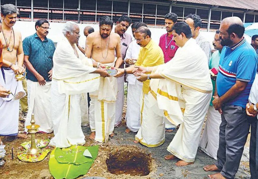 ശബരിമല: കാനന ഗണപതിമണ്ഡപത്തിനും പുതിയ ഭസ്മക്കുളത്തിനും തറക്കല്ലിട്ടു