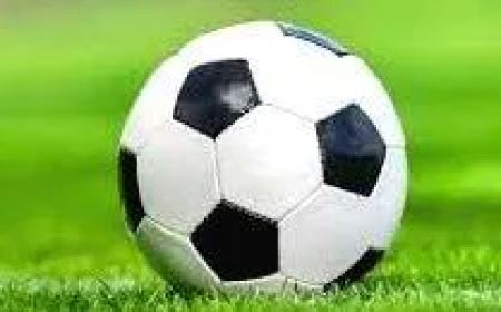 സന്തോഷ് ട്രോഫി   ഫുട്ബോളിന്   ഇന്ന് തുടക്കം;പ്രതീക്ഷകളുമായി കേരളം  ഇന്ന്  ആദ്യമത്സരത്തിന് ഇറങ്ങും