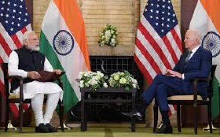 യുണൈറ്റഡ് സ്റ്റേറ്റ്സ് ഓഫ് അമേരിക്ക 297 പുരാവസ്തുക്കള് ഇന്ത്യയ്ക്ക് തിരികെ നല്കി