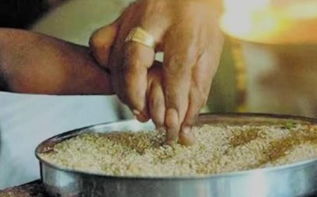 വൈലോപ്പിള്ളി സംസ്കൃതി ഭവനിൽ എഴുത്തിനിരുത്താം
