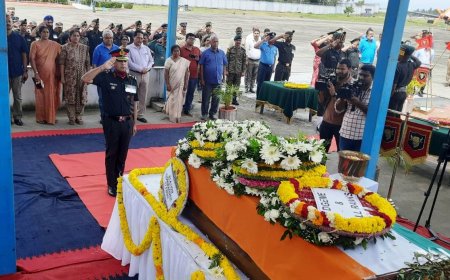 1968-ൽ വിമാന അപകടത്തിൽ വീരമൃത്യു വരിച്ച തോമസ് ചെറിയാൻ്റെ ഭൗതിക ശരീരം  ഏറ്റുവാങ്ങി