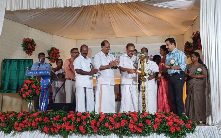 വന്യമൃഗങ്ങളെ സംരക്ഷിക്കും, മൃഗങ്ങളിൽ നിന്ന് മനുഷ്യരെയും സംരക്ഷിക്കും : മന്ത്രി  എ. കെ. ശശീന്ദ്രൻ