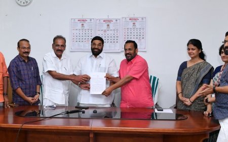 ശബരിമല : റവന്യൂ ഭൂമി കൈമാറുന്നതിനുളള ഉത്തരവ് കൈമാറി