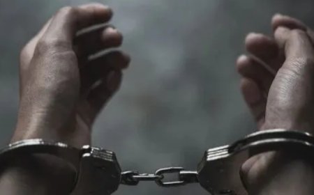 മലപ്പുറത്ത് ജ്വല്ലറി ഉടമയുടെ സ്കൂട്ടർ ഇടിച്ചു വീഴ്ത്തി മൂന്നര കിലോ സ്വർണം കവർന്നു; 4 പേർ പിടിയിൽ