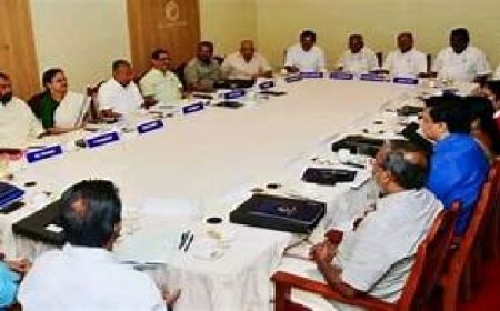 പെൻഷൻ പ്രായം 60 ആക്കില്ല,​ ഭരണപരിഷ്കാര കമ്മിഷൻ ശുപാർശ മന്ത്രിസഭായോഗം തള്ളി