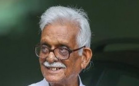 സാഹിത്യ നിരൂപകനും അധ്യാപകനുമായിരുന്ന എംആര് ചന്ദ്രശേഖരന് അന്തരിച്ചു