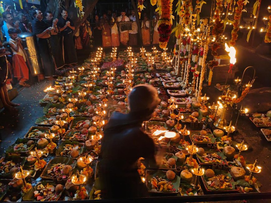 കല്ലേലിക്കാവില്‍ അത്യഅപൂര്‍വ്വ അനുഷ്ഠാന പൂജ നടന്നു :  ആഴിപൂജ, വെള്ളം കുടി നിവേദ്യം,കുംഭ പാട്ട്