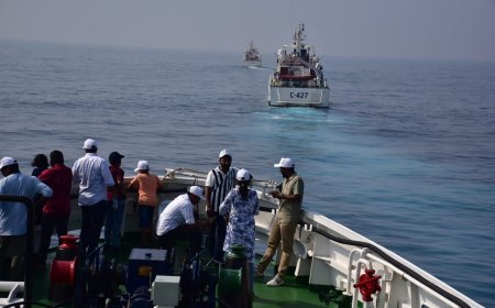 ഇന്ത്യൻ കോസ്റ്റ് ഗാർഡിൻ്റെ "കടലിൽ ഒരു ദിനം" വിഴിഞ്ഞത്ത്