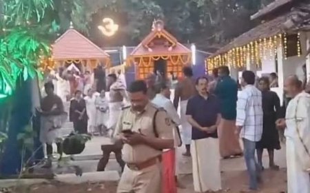 അഴീക്കോട് വെടിക്കെട്ടിനിടെ അപകടം; ഒരു കുട്ടിയുൾപ്പെടെ 5 പേർക്ക് പരിക്ക്, ഒരാളുടെ നില ഗുരുതരം