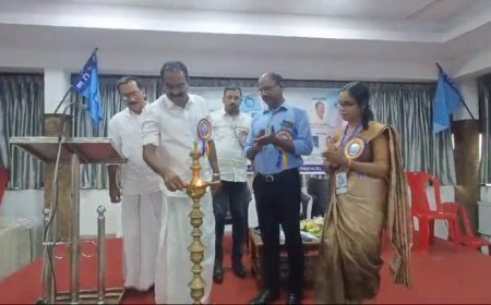 അക്ഷയ സംരംഭകർ ചെയ്യുന്ന സേവനം മഹത്തരം : അൻവർ സാദത്ത് എം. എൽ. എ