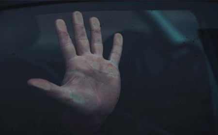 വ​ട​ക്ക​ഞ്ചേ​രി​യി​ൽ ഗൃ​ഹ​നാ​ഥ​നെ ത​ട്ടി​ക്കൊ​ണ്ടു​പോ​യി ഉ​പേ​ക്ഷി​ക്ക​പ്പെ​ട്ട നി​ല​യി​ൽ