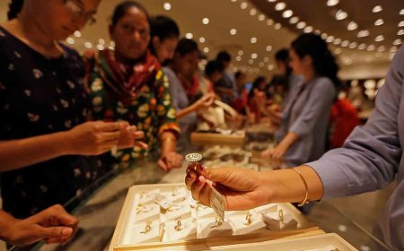 സ്വര്ണവില സര്വകാല റെക്കോർഡിൽ ;ഒരു പവന് സ്വര്ണത്തിന്റെ വില 64,600 രൂപ