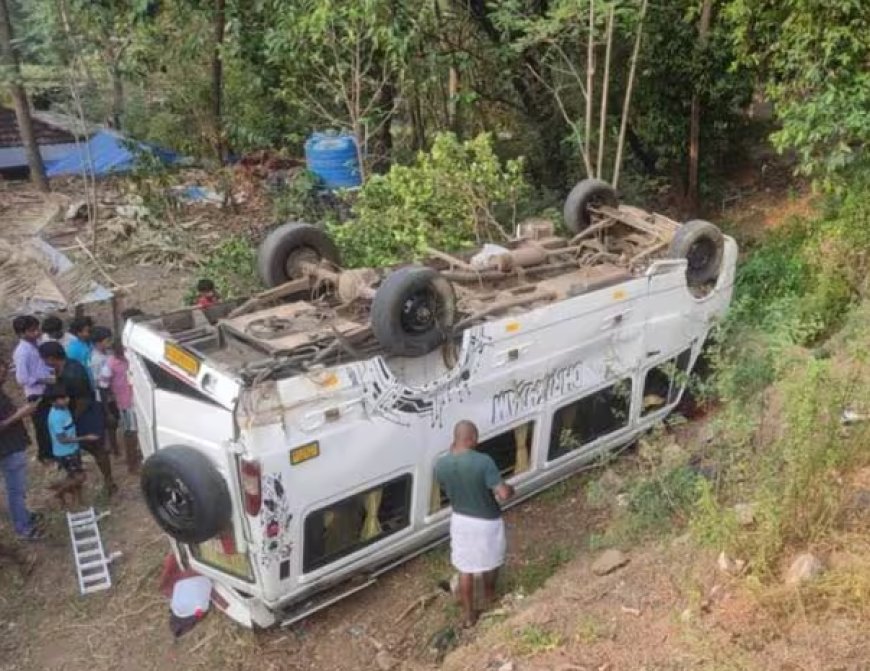 മണ്ണാര്‍ക്കാട് ട്രാവലര്‍ തലകീഴായി മ​റി​ഞ്ഞ് 10 പേ​ർ​ക്ക് പ​രി​ക്ക്