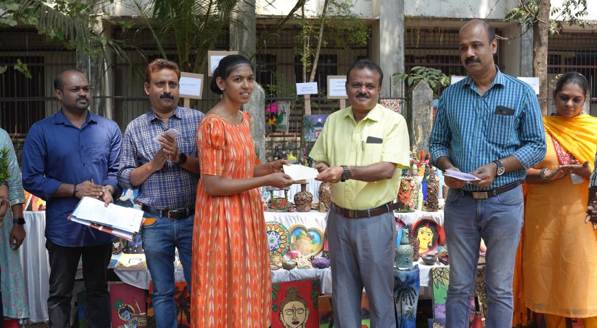 കളയാനുള്ളതെല്ലാം കമനീയമാകും; ആദിത്യയുടെ കൈയിലെത്തിയാൽ