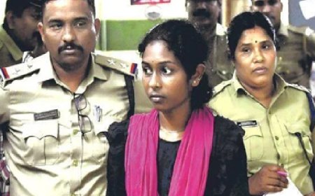 നീറ്റ് പരീക്ഷയ്ക്ക് വ്യാജ ഹാൾടിക്കറ്റ്: അക്ഷയ ജീവനക്കാരി അറസ്റ്റിൽ,