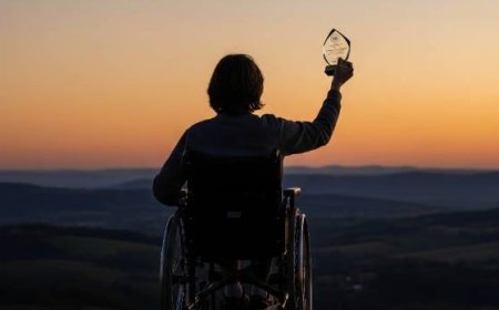 ഭിന്നശേഷിക്കാരയ വിദ്യാത്ഥികൾക്ക് പ്രൊഫിഷ്യൻസി അവാർഡ്