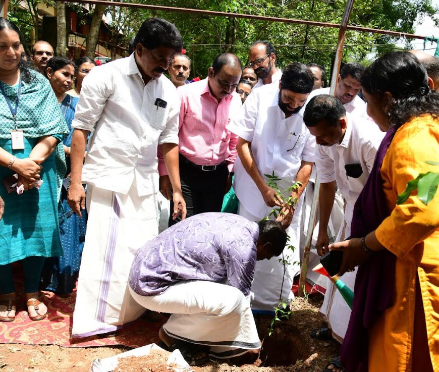 ഭൂമിയെ പച്ചപ്പുള്ളതാക്കൽ കാലഘട്ടത്തിന്റെ ആവശ്യം: മന്ത്രി വി.എൻ. വാസവൻ