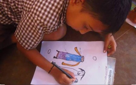 ക്രയോൺസ് ചിത്രരചന ക്ലാസ്