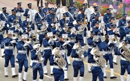 സ്വാതന്ത്ര്യദിനത്തിൽ വ്യോമസേനാ ബാൻഡ് അവതരിപ്പിക്കുന്ന സംഗീത വിരുന്ന് ശംഖുമുഖത്ത്